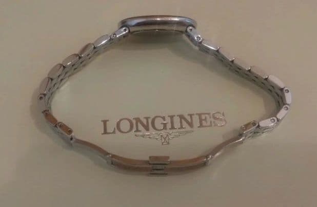LONGINES ロンジン　サンフォネット　オーバル型 ダイヤモンド付き腕時計