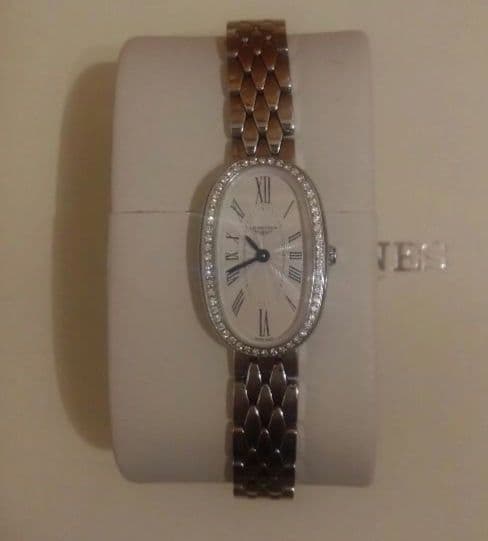 LONGINES ロンジン　サンフォネット　オーバル型 ダイヤモンド付き腕時計