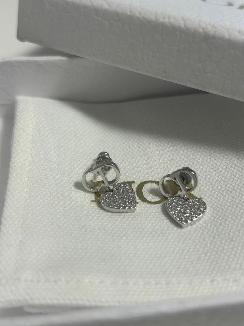 Dior ピアス 【完全正規品】【完全未使用】