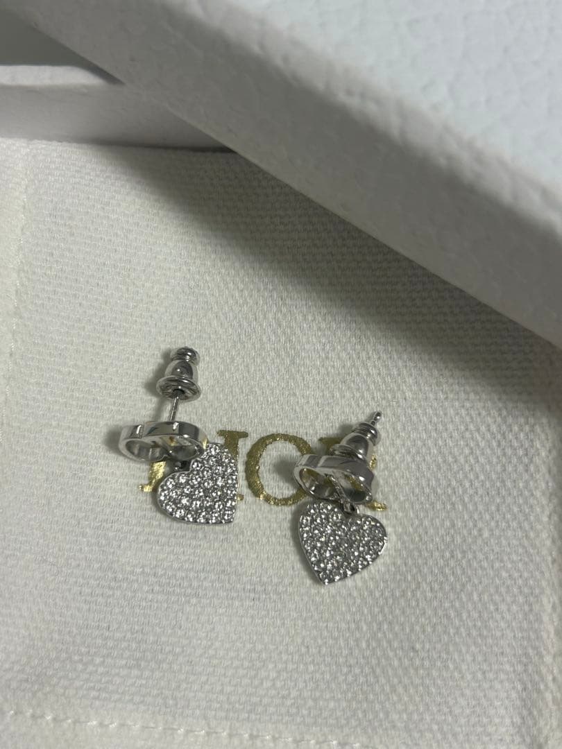 Dior ピアス 【完全正規品】【完全未使用】