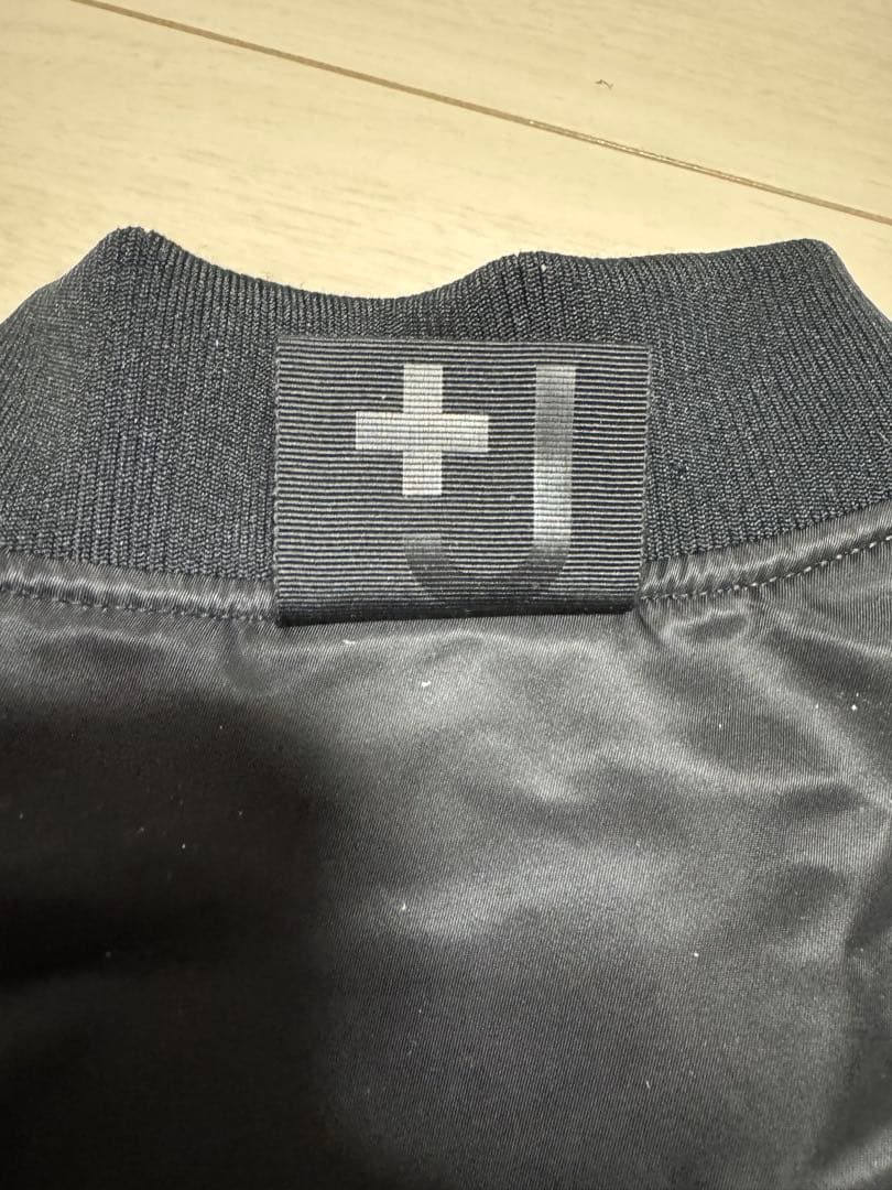 ユニクロ　uniqlo +j のコラボMA-1 ジルサンダー