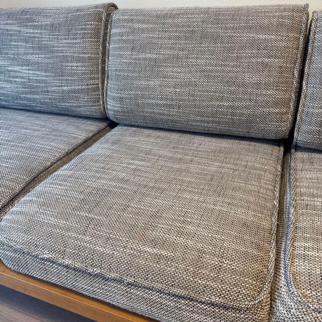 Y*A　UNICO ソファ　3人掛け（オットマン付）