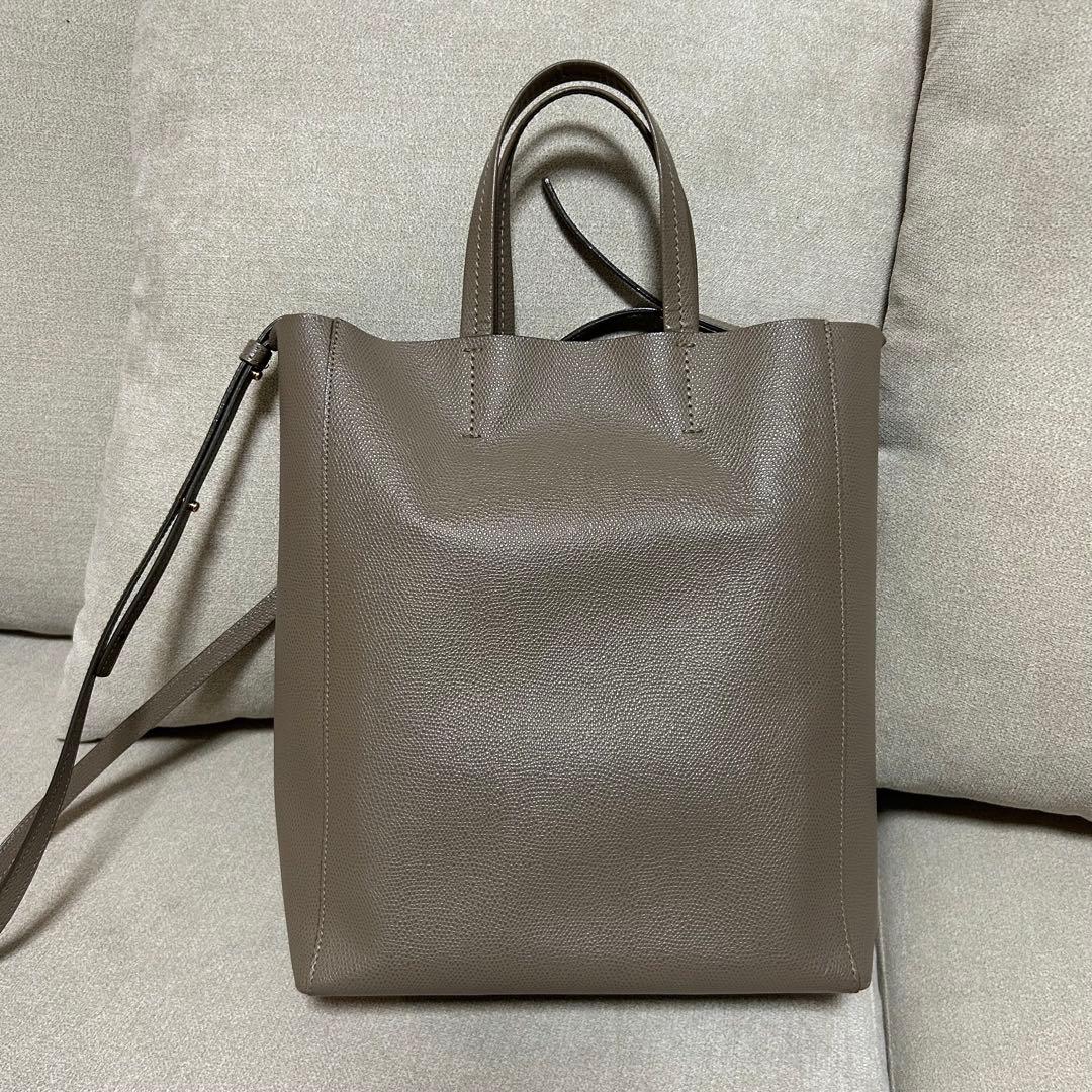 セリーヌ CELINE スモールカバ　トープ　美品