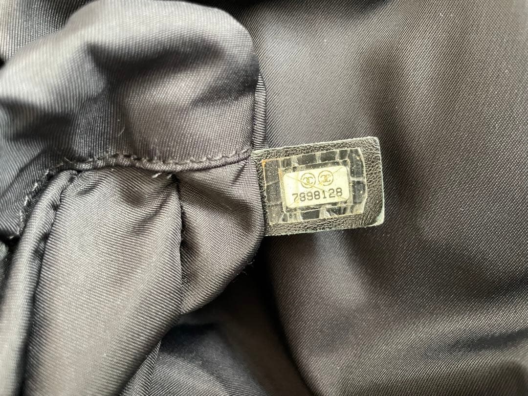 シャネルトラベルラインのビジネスバック