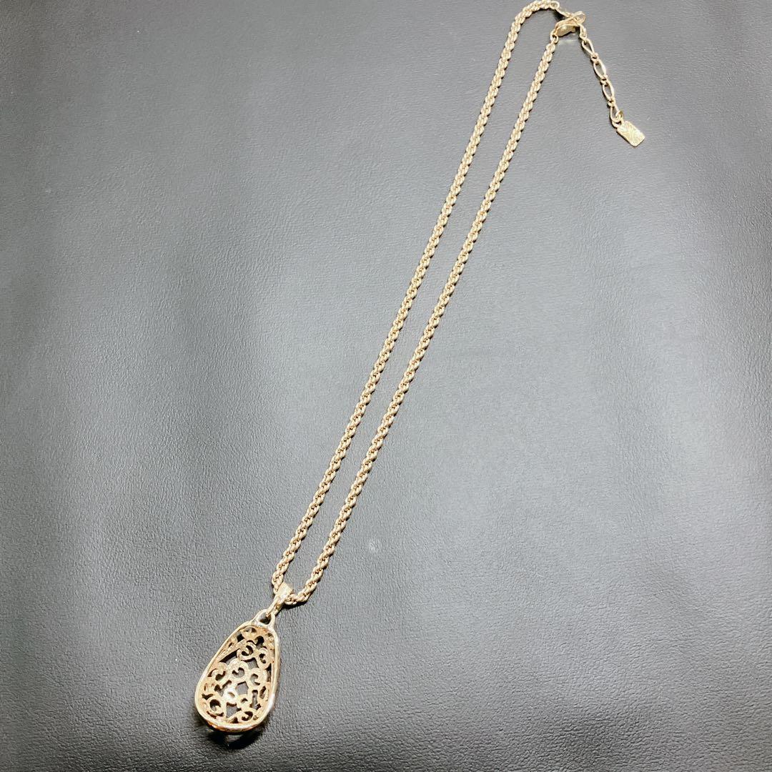 イヴサンローラン　ネックレス　しずく　ゴールド　透かし　YSL ティアドロップ