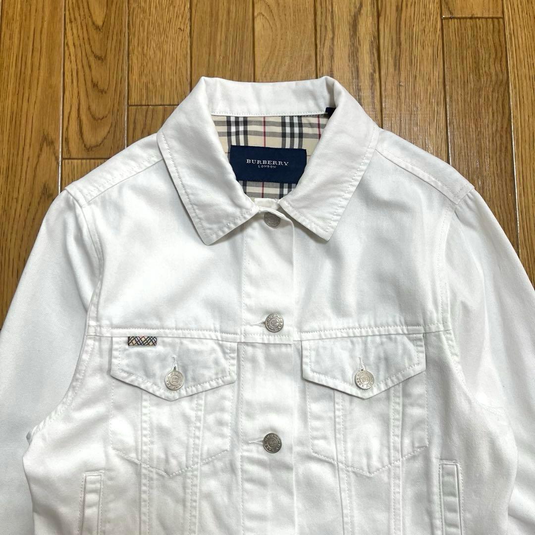 BURBERRY ホワイトデニムジャケット　トラッカージャケット　ノバチェック