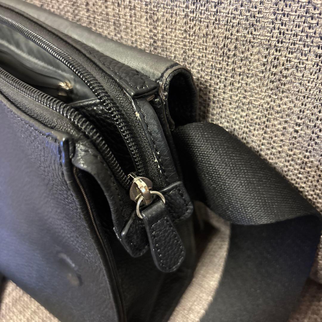 ear PAPILLONNER イアパピヨネワイドテープショルダーバッグ