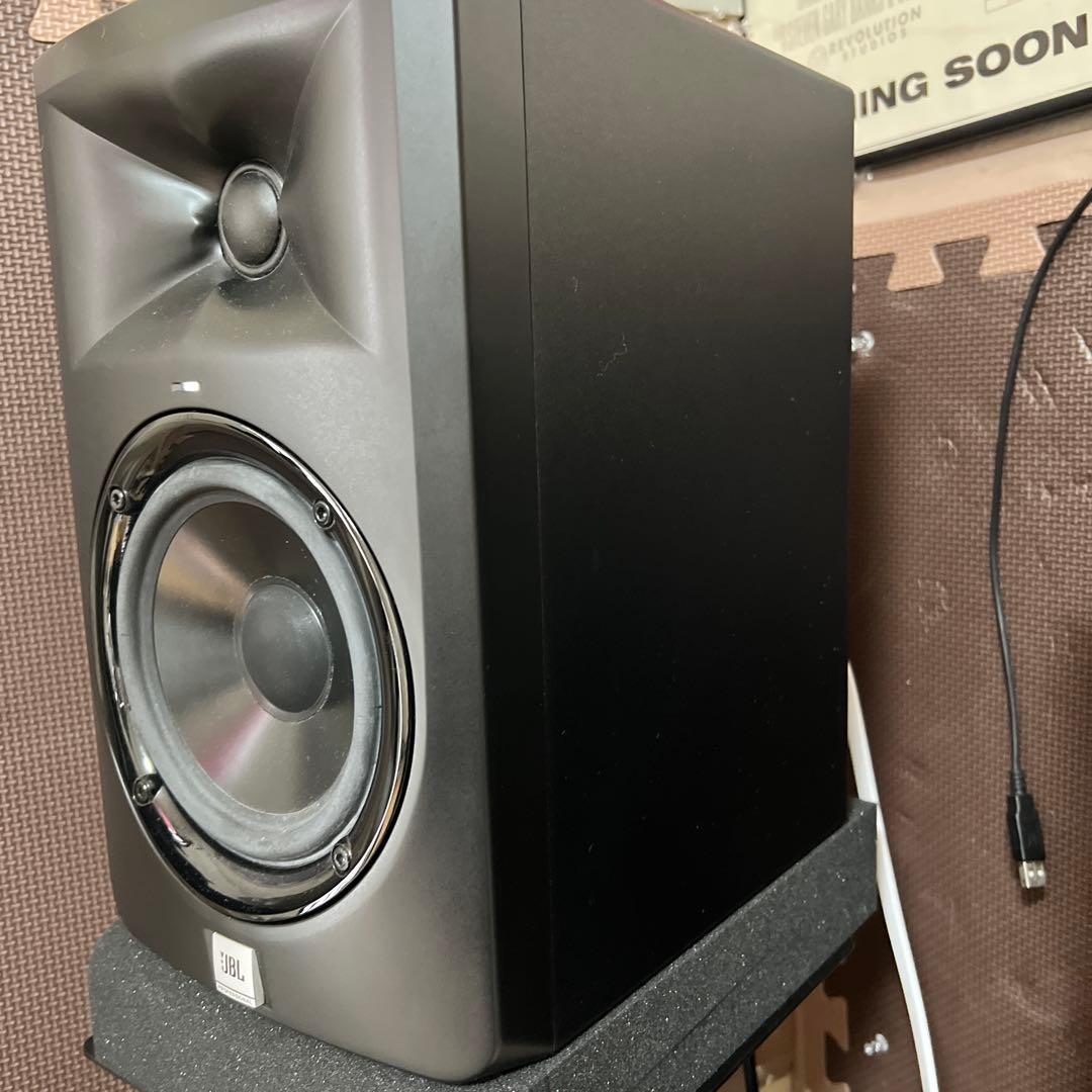 JBL LSR305 ペア　モニタースピーカー