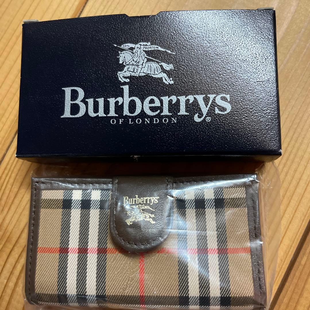 【新品未使用】バーバリー　BURBERRY キーケース　箱付き