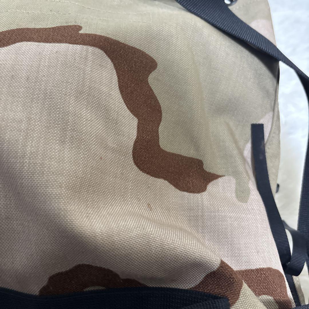 ラゲッジレーベル　迷彩　リュック　バックパック　収納多数　極美品　カモフラ