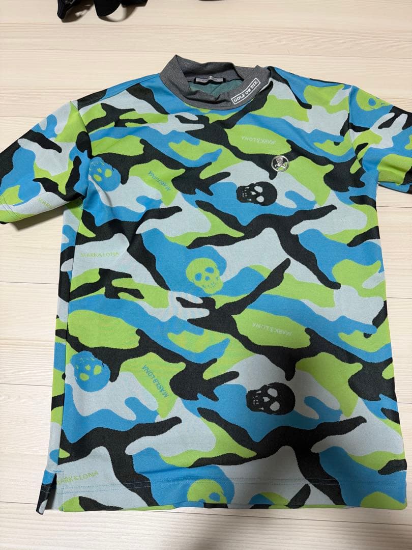 マークアンドロナ　ゴルフウェア