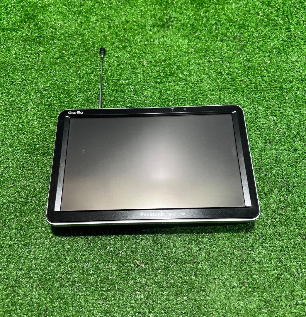 パナソニック CN-G1100VD ポータブルナビ. 地図データ2017 年製.