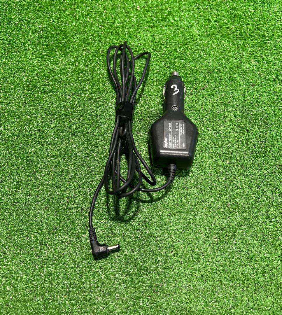 パナソニック CN-G1100VD ポータブルナビ. 地図データ2017 年製.