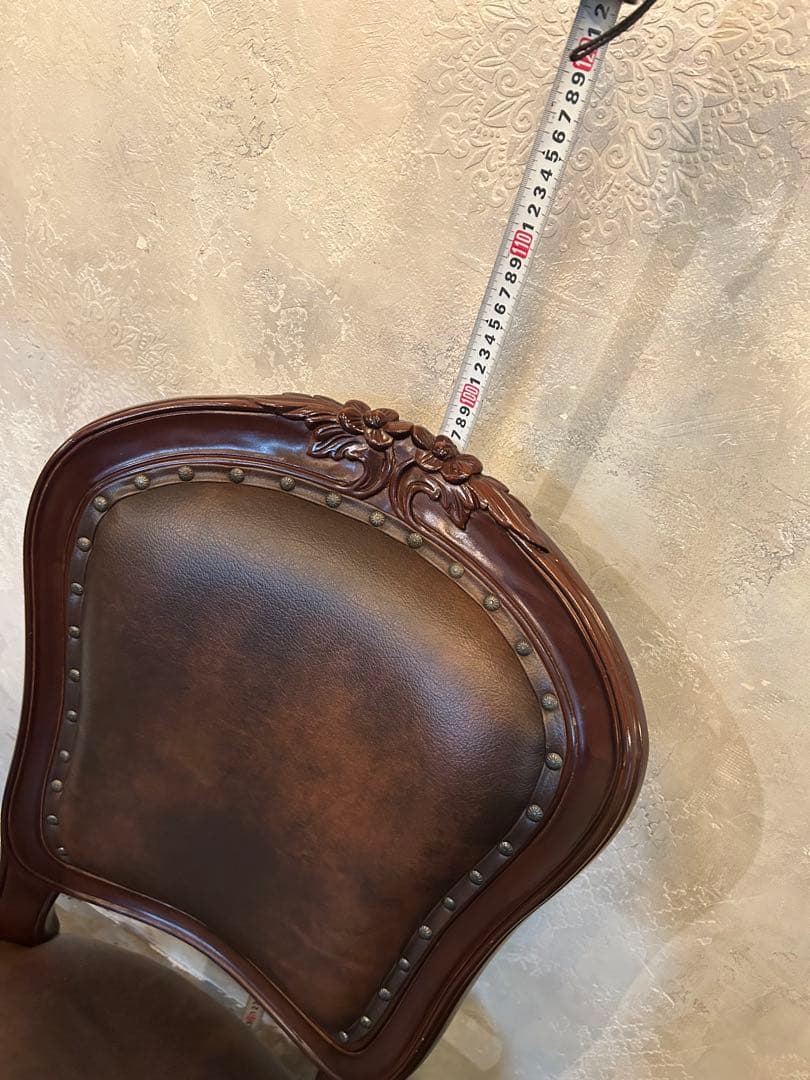 処分間近！アンティーク調 猫脚　チェア　ロココ調 彫刻 鋲 椅子ダイニングチェア