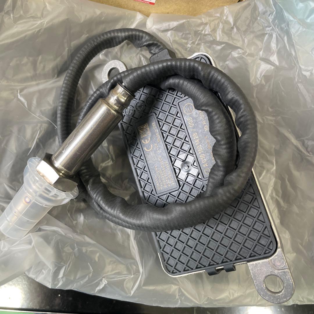 三菱ふそう NOXセンサー1台分 MX917068 MX916501 スパグレ