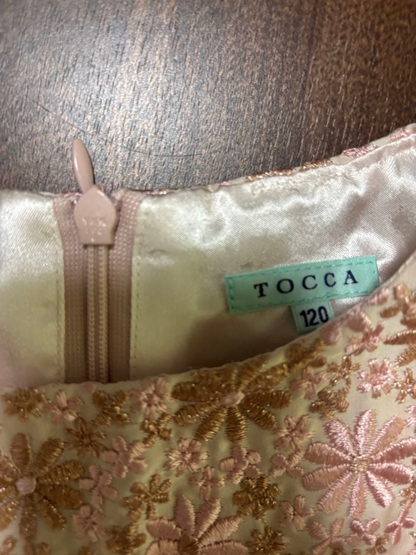 TOCCA 花柄刺繍ドレス 120サイズ