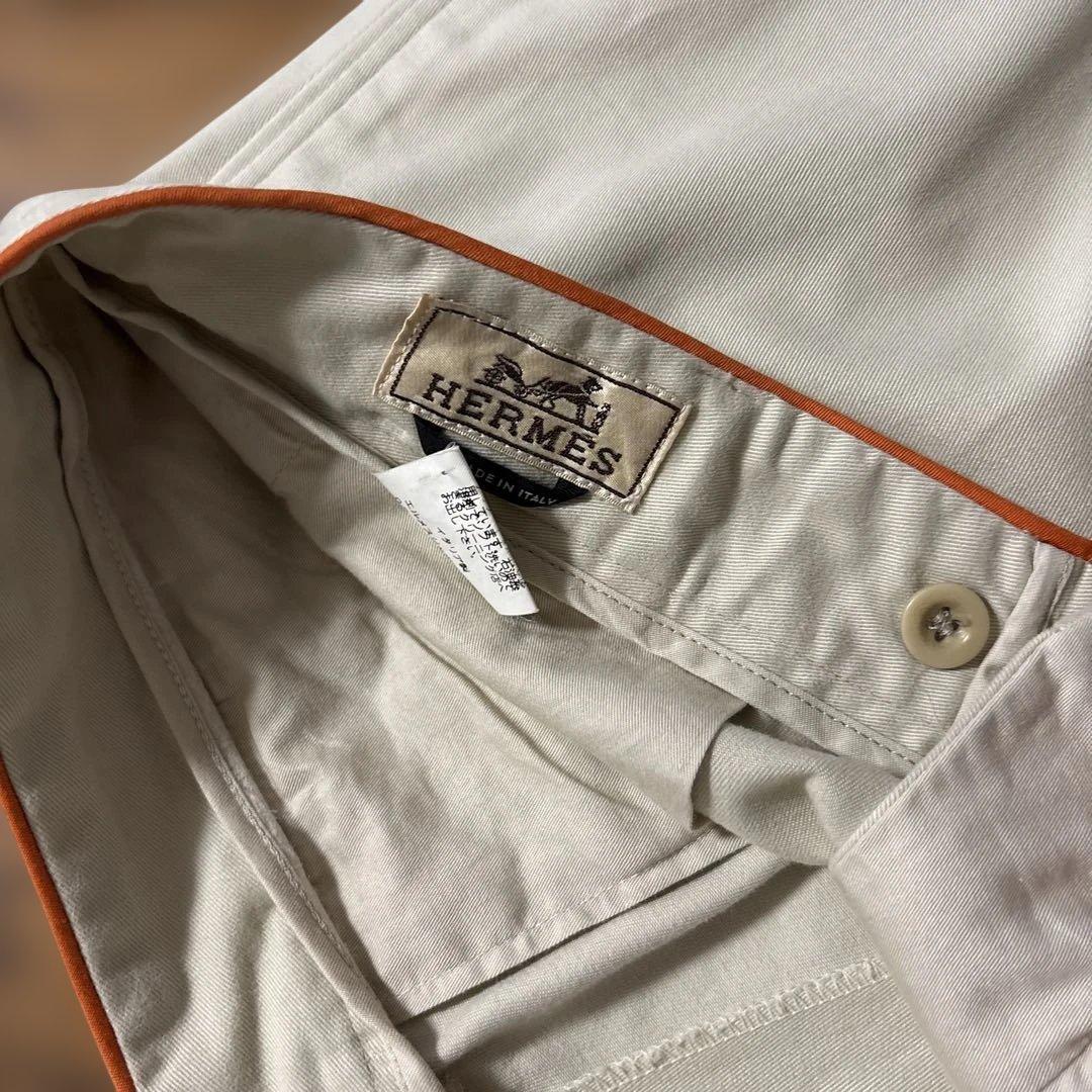 HERMES ベージュ チノパン
