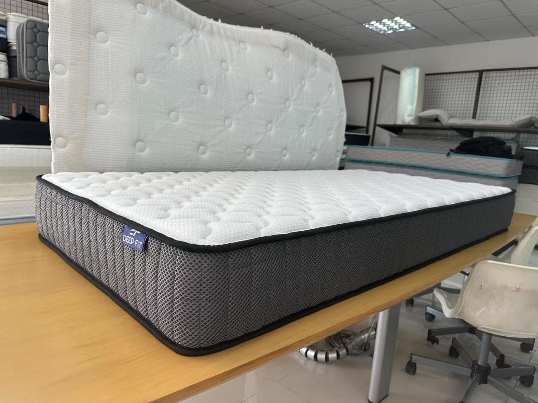 ポケットコイルマットレス セミダブル 厚さ21㎝ 竹炭ウレタン やや硬め抗菌防臭