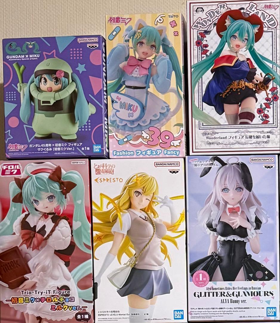 【フィギュア23点セット】初音ミク　フリーレン　猫猫　ワンピース