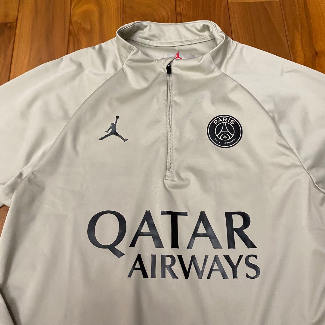 未使用　パリサンジェルマン　ドリルトップ　ストライク　トレーニングトップ　正規品