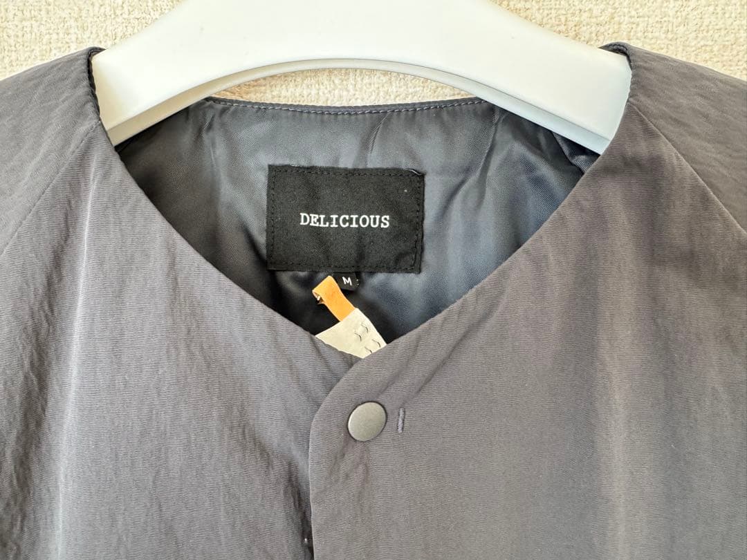 DELICIOUS 中綿ノーカラーグレージャケット M