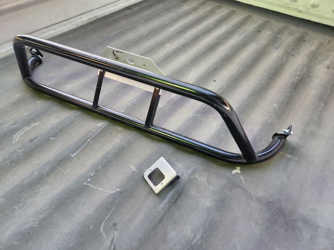 D*K様 サンバートラック　エンジンガード　パイプバンパー　　ワイルド