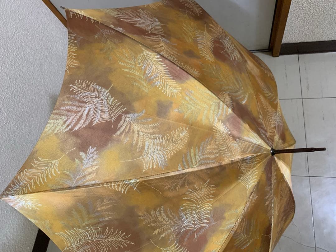 レア美品王室御用達イギリス製FOX社長傘雨傘ゴールド系植物柄フサ付き上品な傘