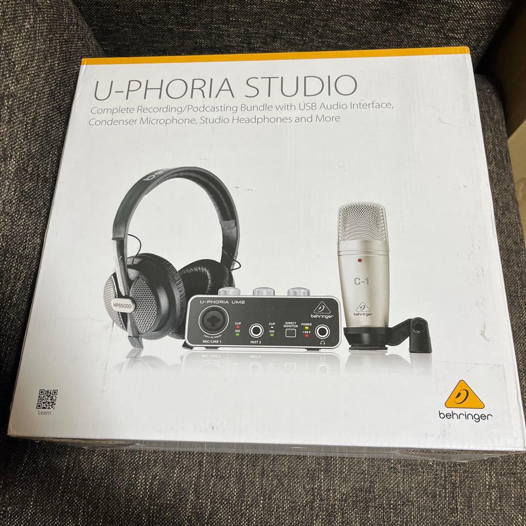 大値下げ中！Behringer U-PHORIA STUDIO