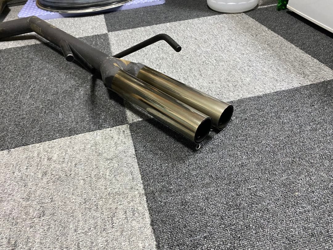 アルテッツァ用　ワンオフデュアルマフラー
