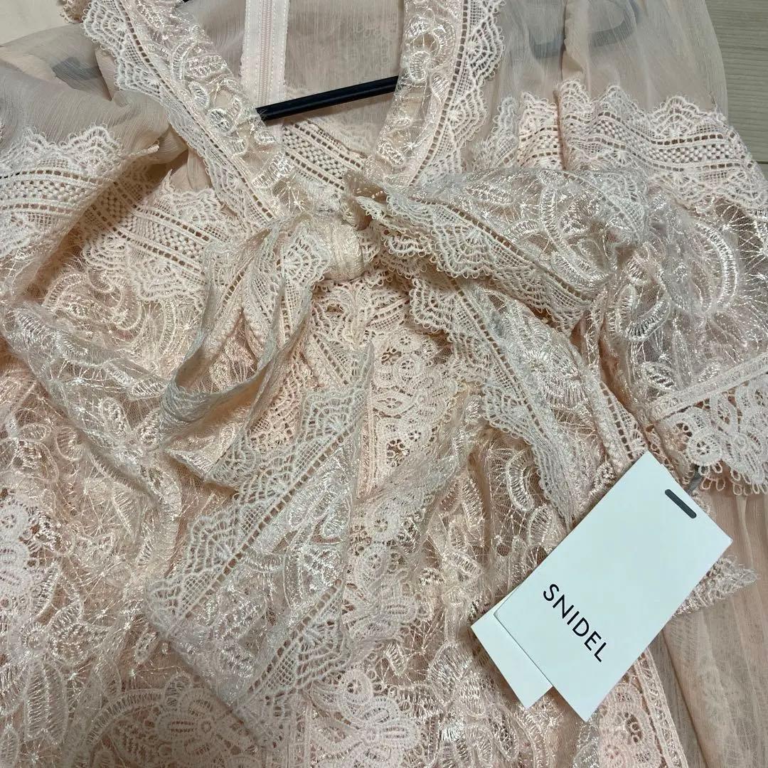 SNIDEL プリーツ切替ボウタイレースドレス