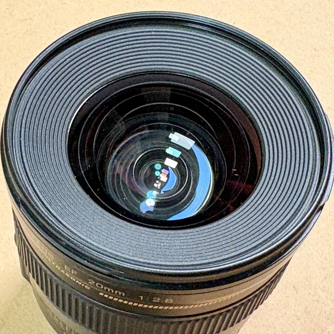 Canon EF 20mm f/2.8 単焦点レンズ 中古