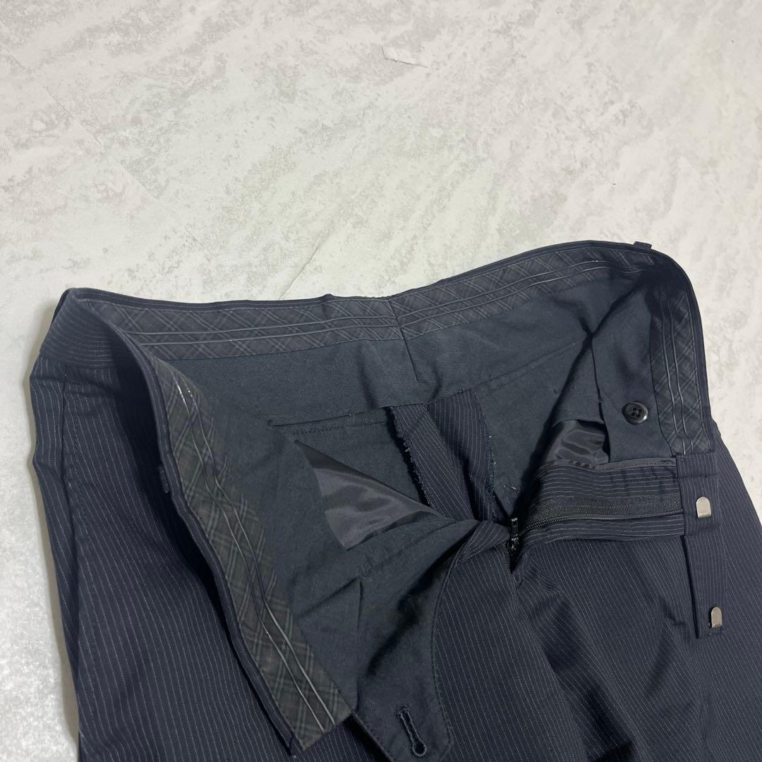 美品『バーバリーブラックレーベル』ドレススーツ ピークドラペル ストライプ 濃紺