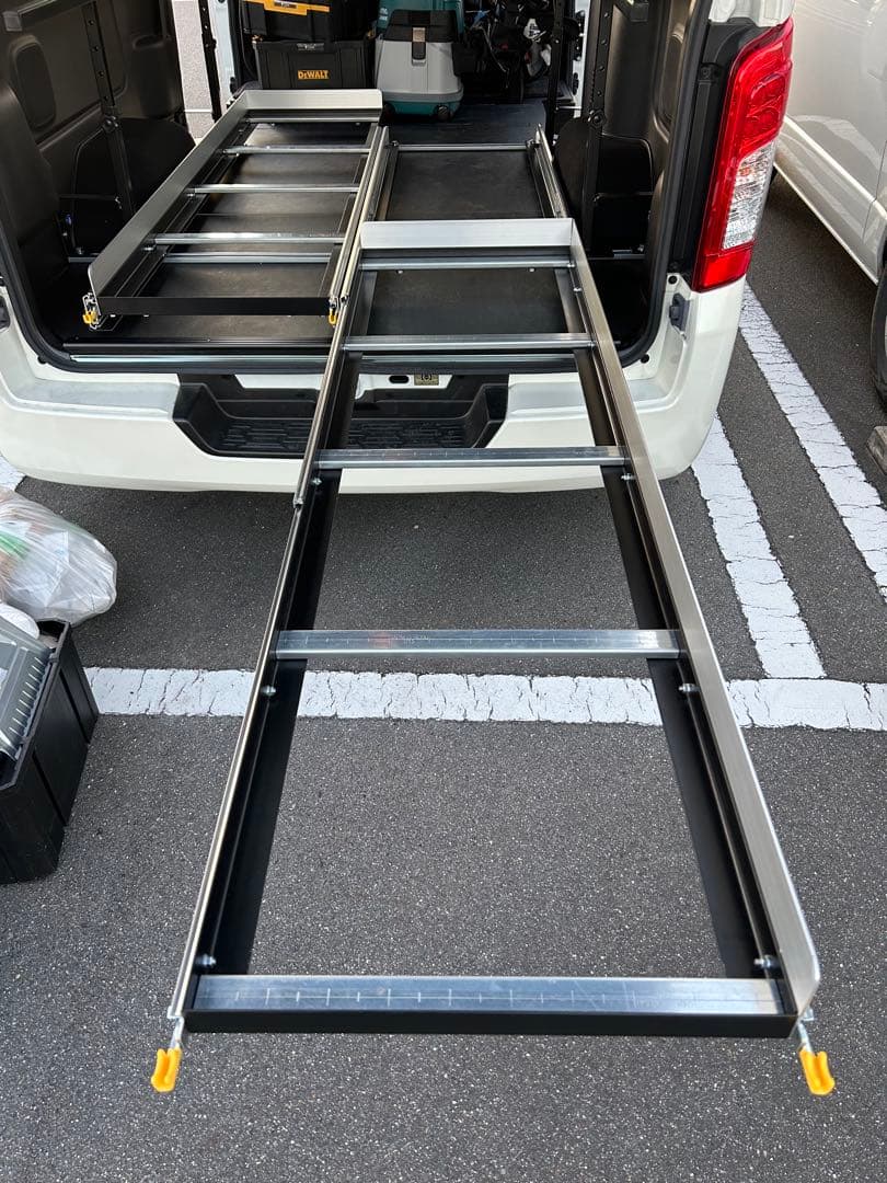 k打ち合わせページ ブラックダブルスライドフロア