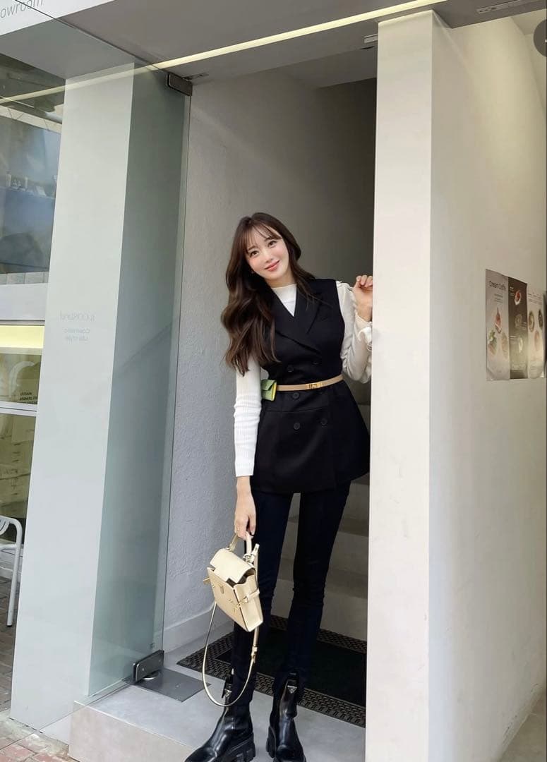 HYEON バレリーナジレ 黒♡美品