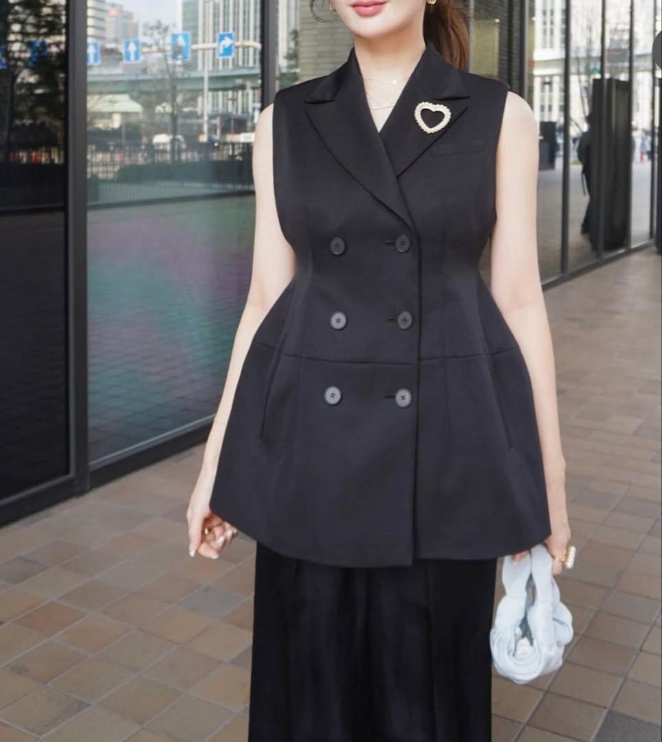 HYEON バレリーナジレ 黒♡美品