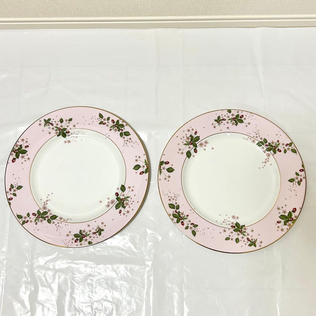 レア　ウェッジウッド  ワイルドストロベリーブルーム プレート