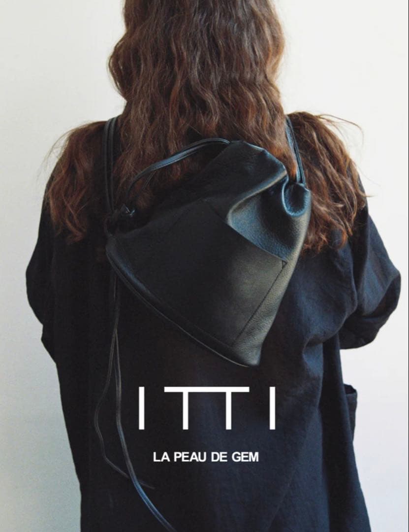 バッグ GEM KNOT DRAWSTING LEATHER BAG