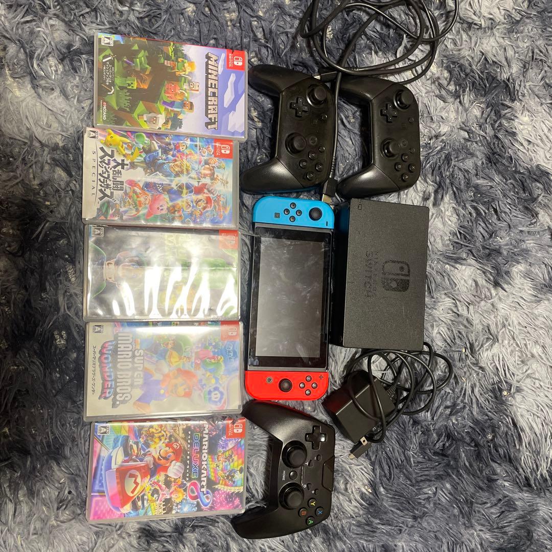 Nintendo Switch 本体 ソフト5個 コントローラー3台付き