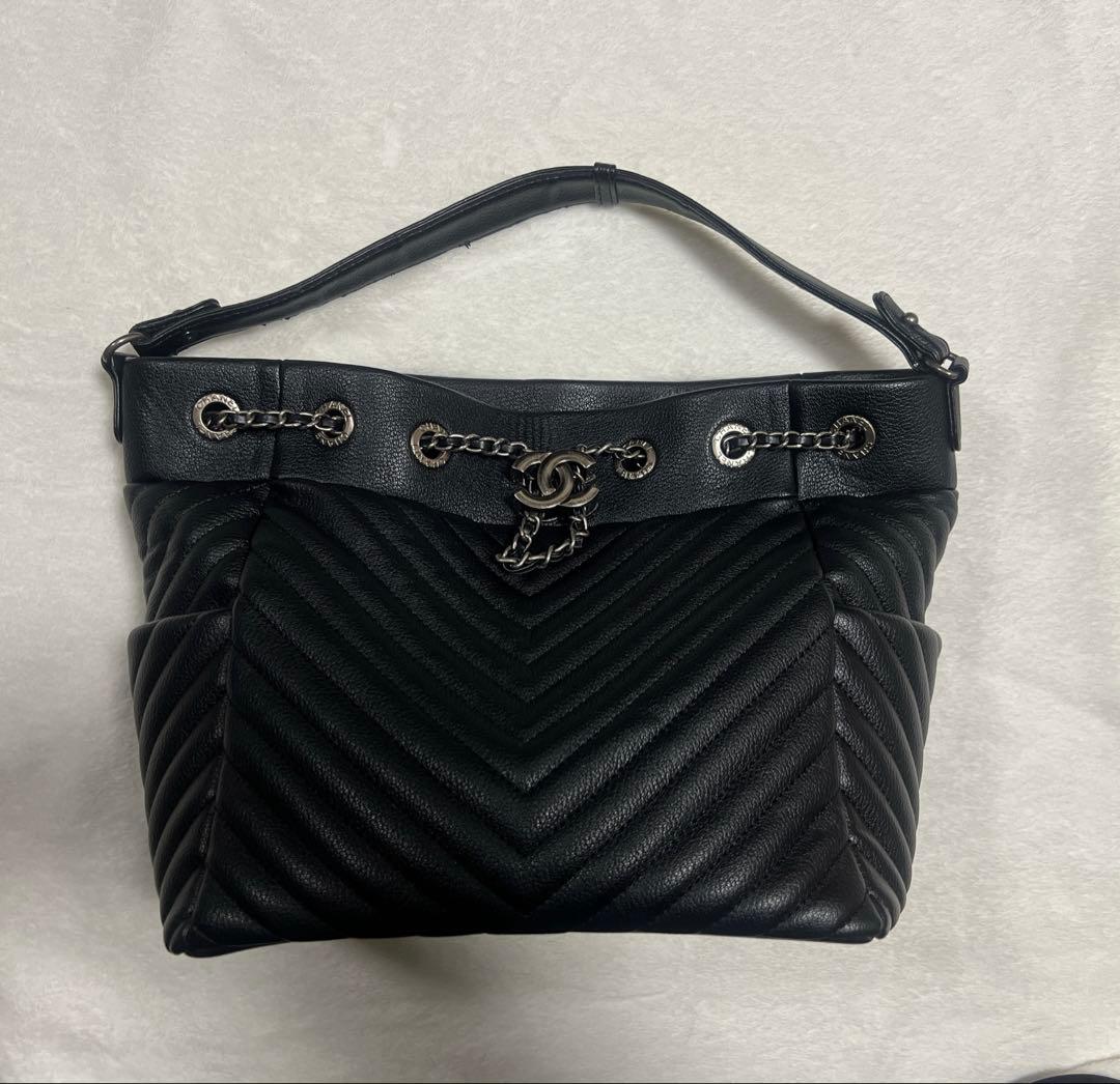 【ノベルティ】CHANEL ショルダーバッグ ブラック