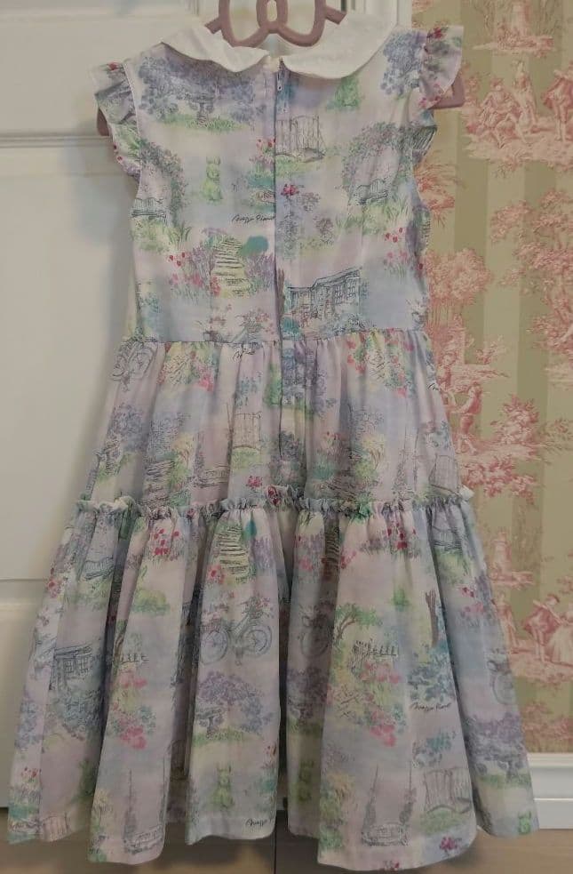 miho様ご商談中。美品!！メゾピアノ　ガーデン柄ワンピース　130cm