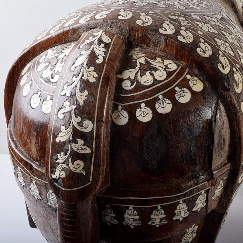 ノブリン　中国　唐木紫壇製獣骨象嵌装飾象置物　重さ約12㎏　V　8059C