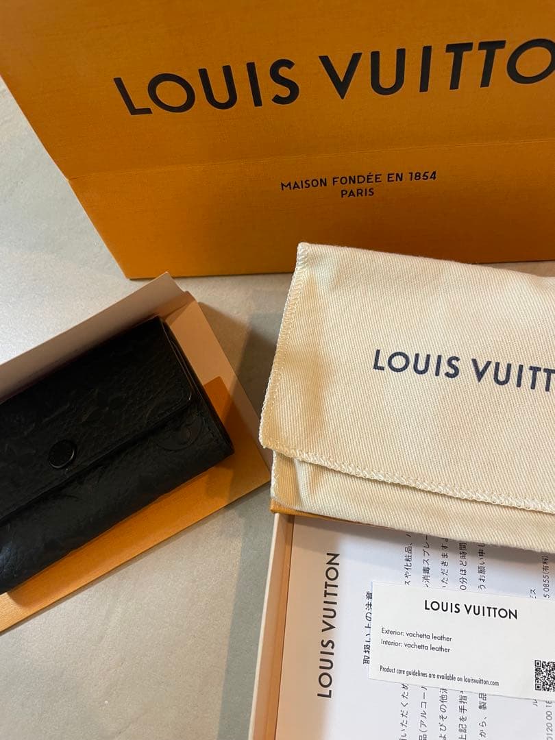 【新品未使用】LOUIS VUITTON キーケース モノグラムM82604