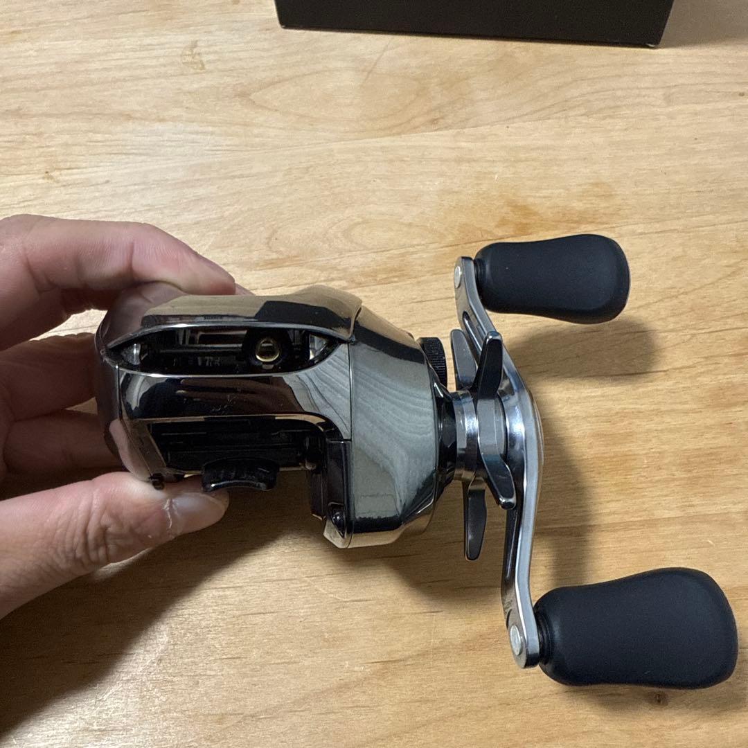 シマノ 25 アンタレス 101HG 左