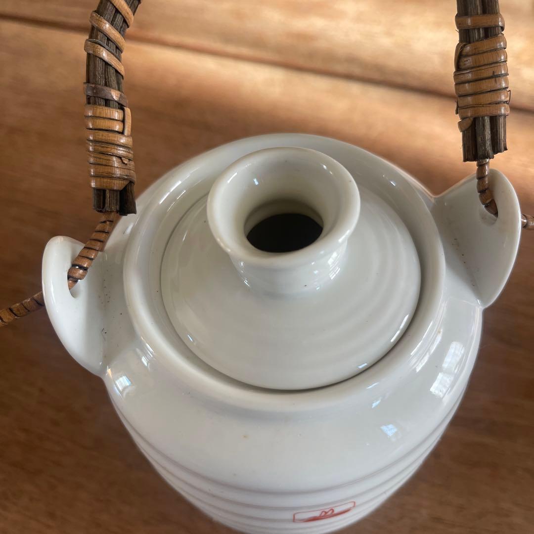 熱燗用のトンボマークの陶器