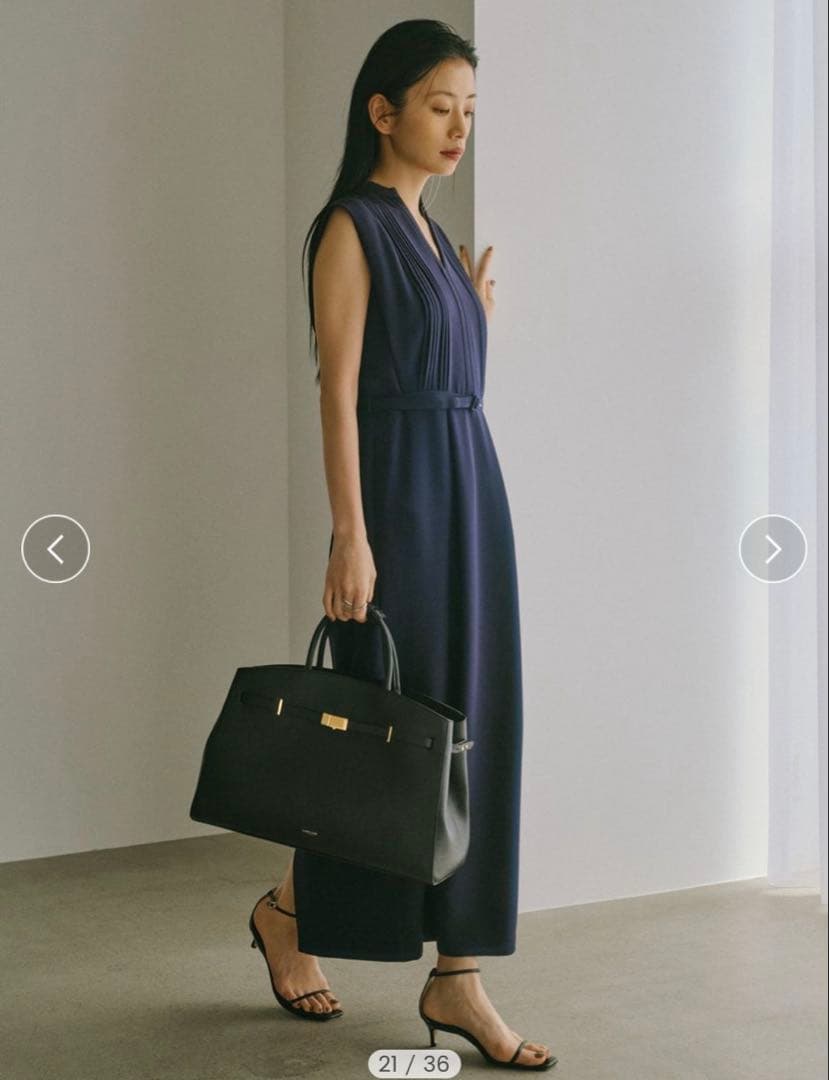 新品未使用anuans トリアセスキッパーネックワンピースSサイズ