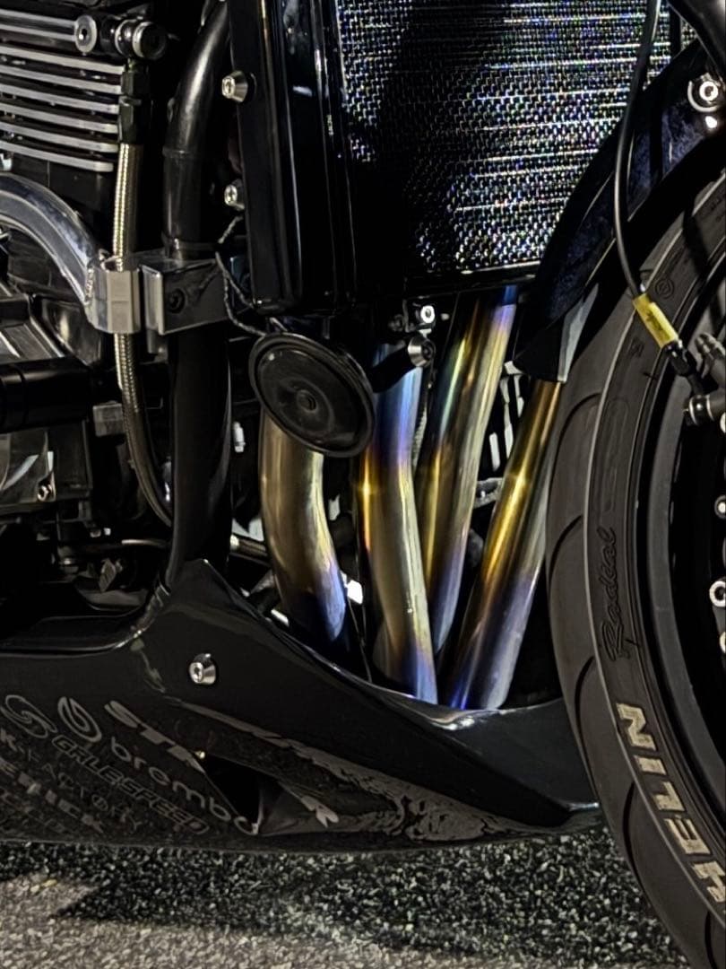 kawasaki ZRX1200R 吉村