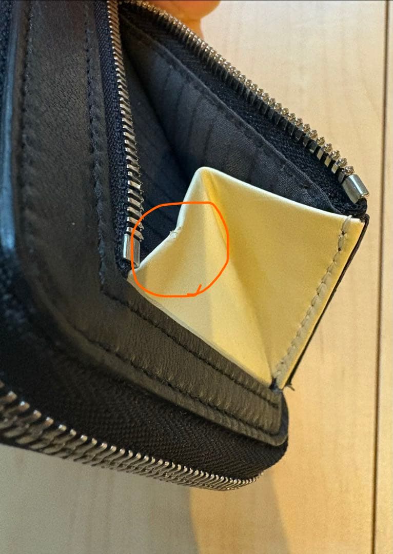 ITTI コンパクト財布