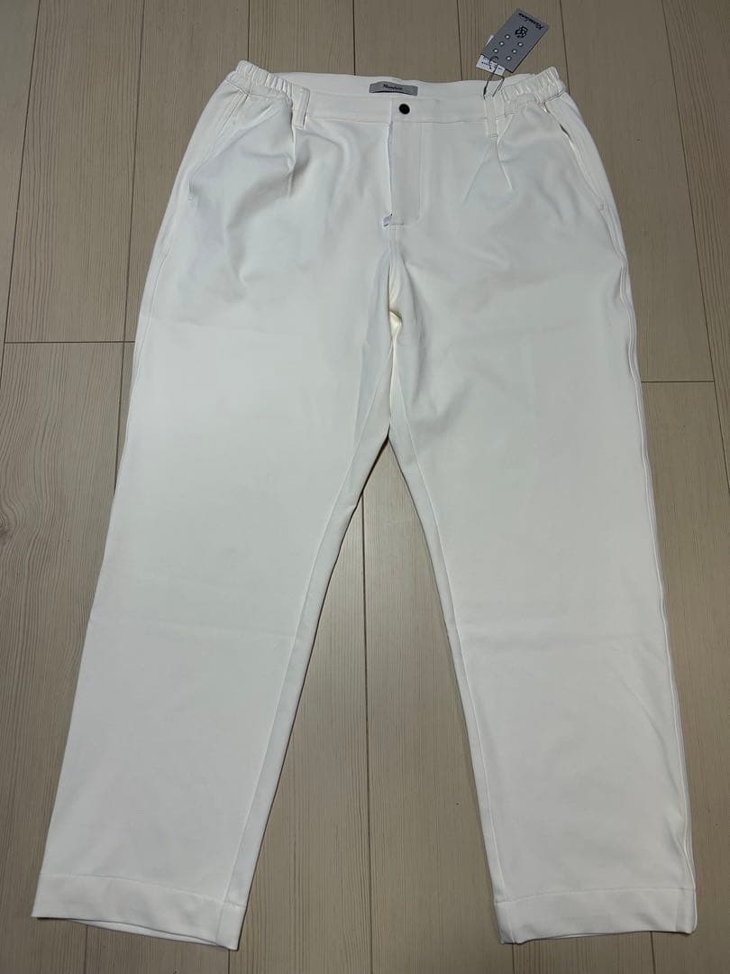 ラッセルノ★ゴルフパンツ　白　サイズ5