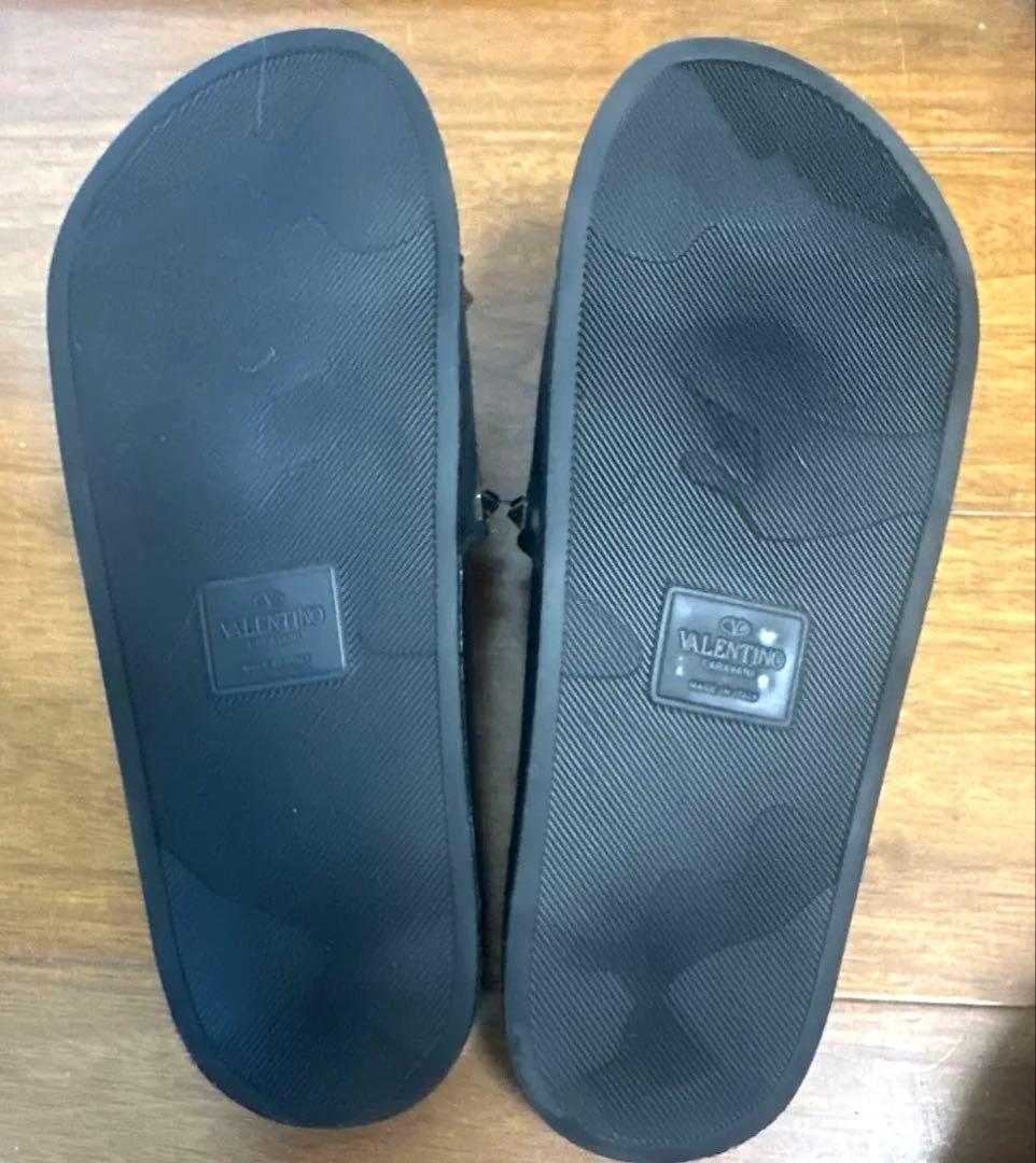 VALENTINO スタッズ付き サンダル　ブラック27cm靴袋付き