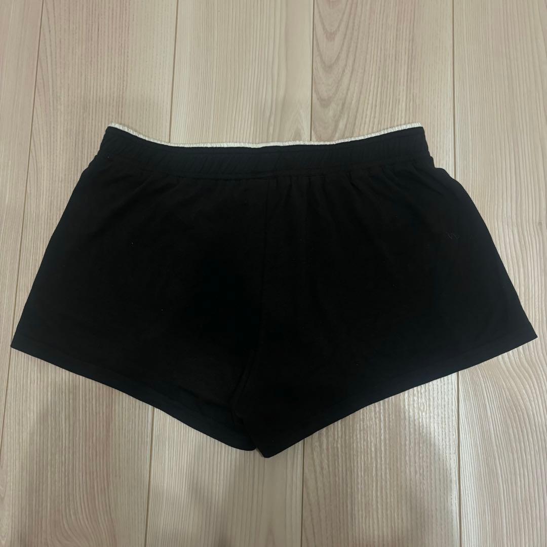 GLOWNY ショートパンツ